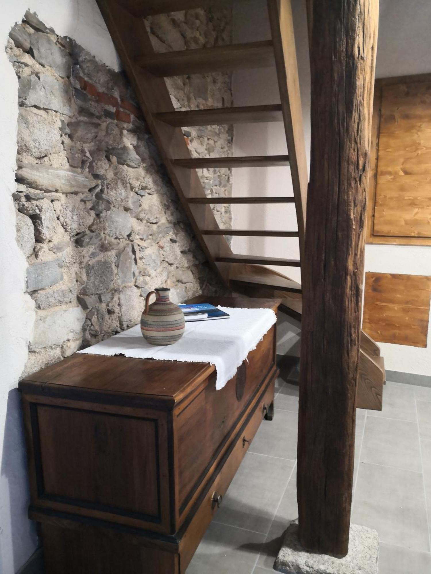 Da Tinti Apartment Madonna Del Sasso Cameră foto